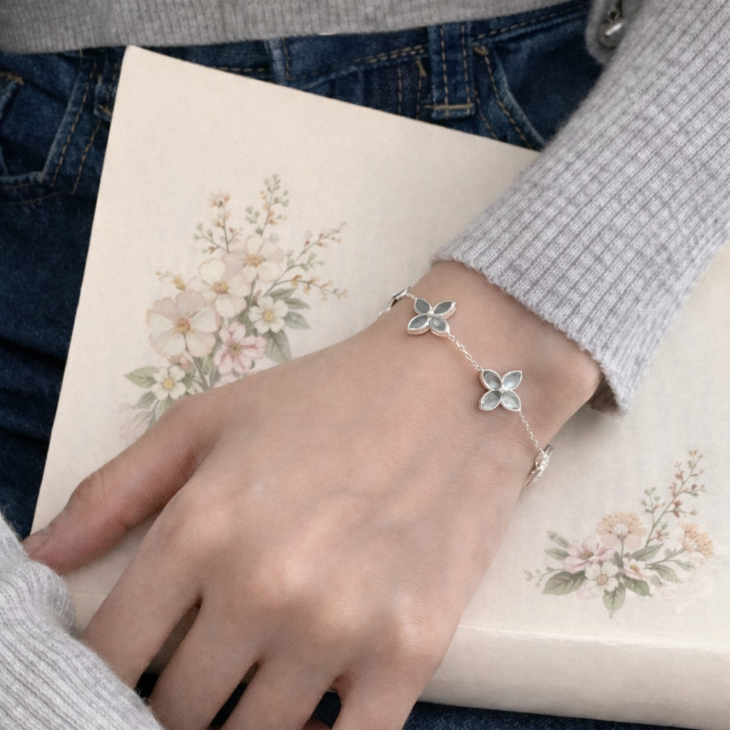 Sterling Silver Four Leaf Clover Chain Bracelet